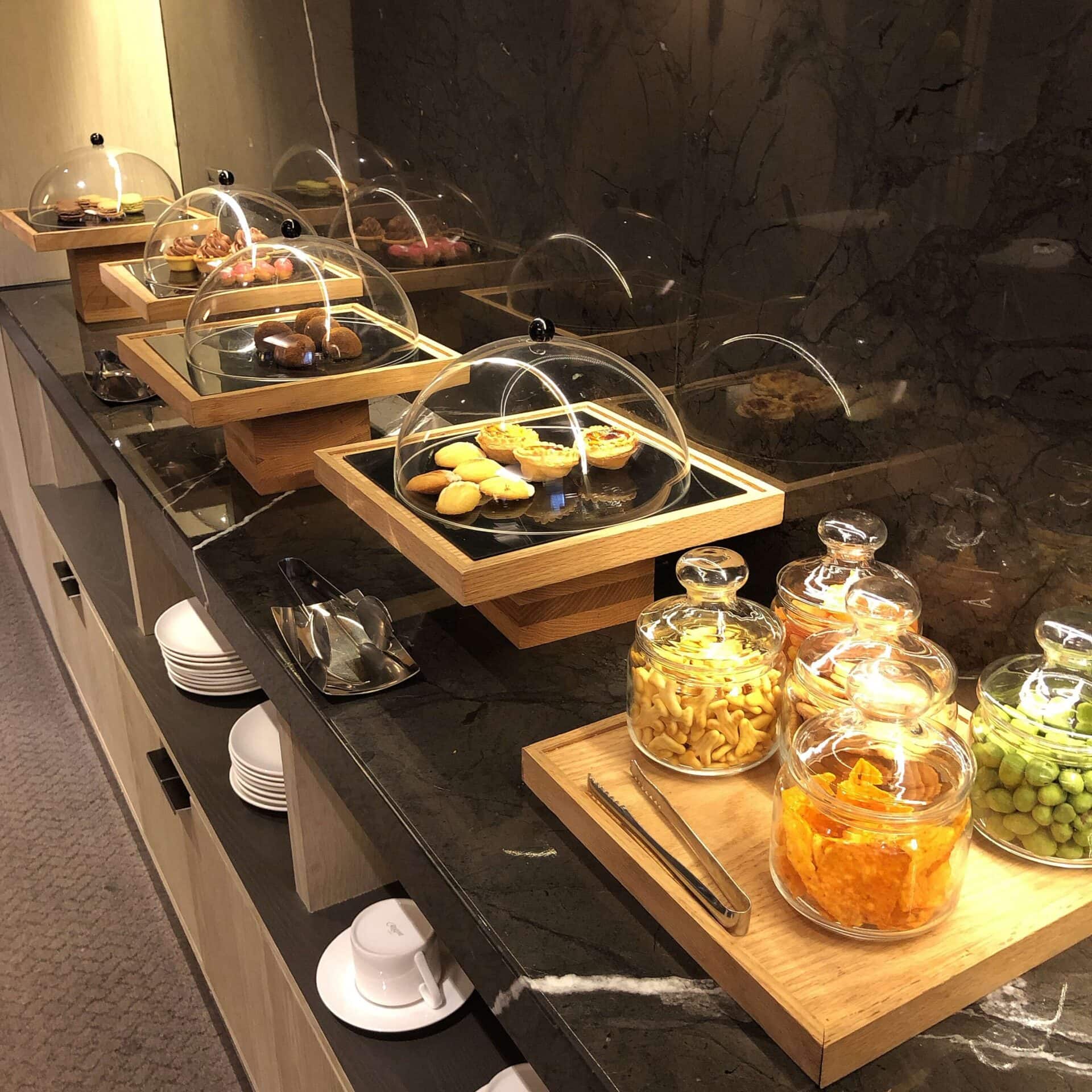 マカロンなどのお菓子