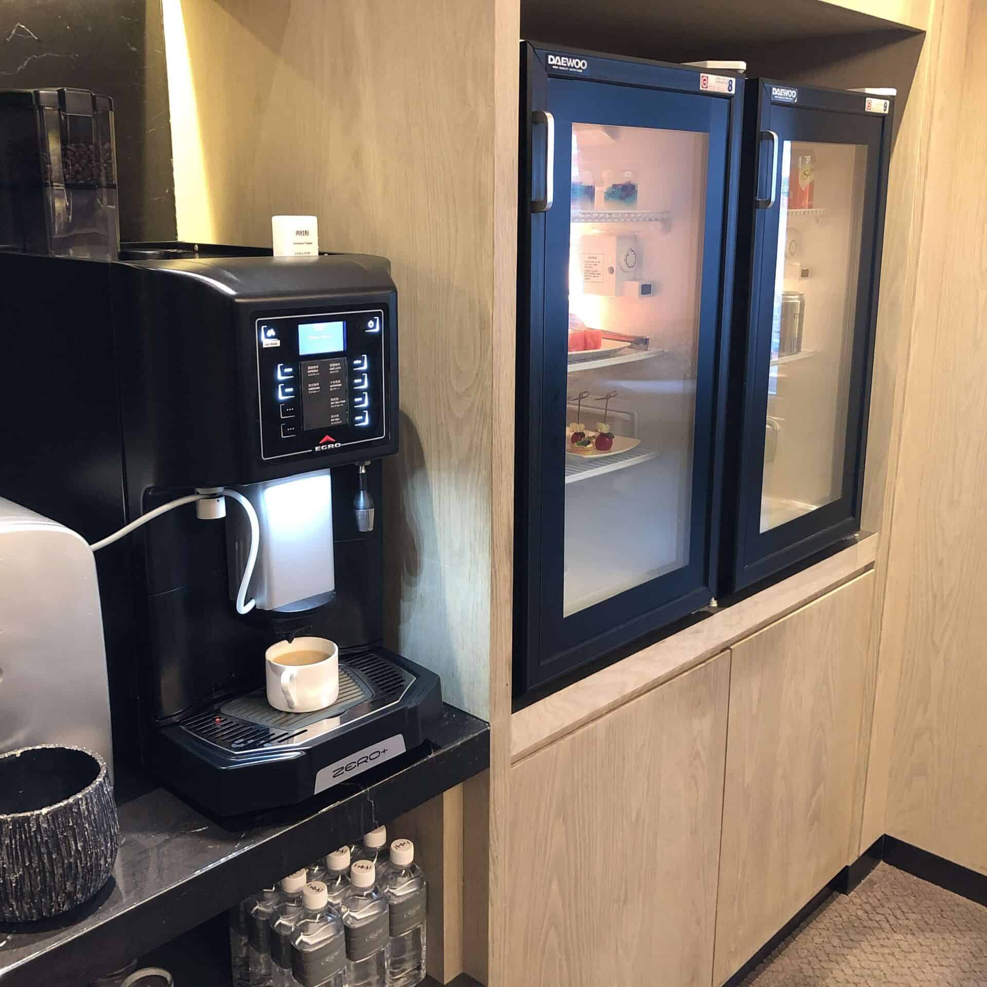 本格的なコーヒーマシーン