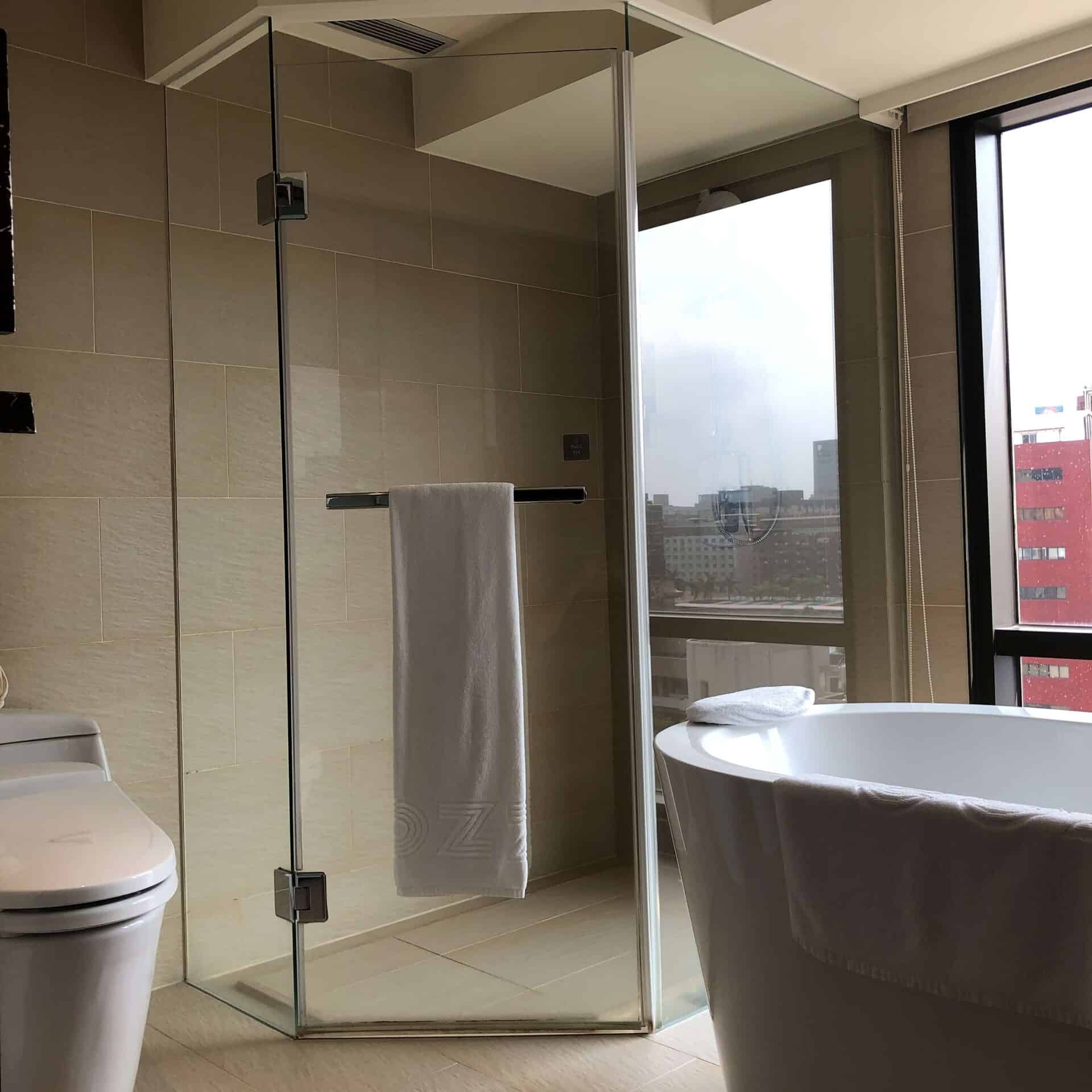 シャワールーム