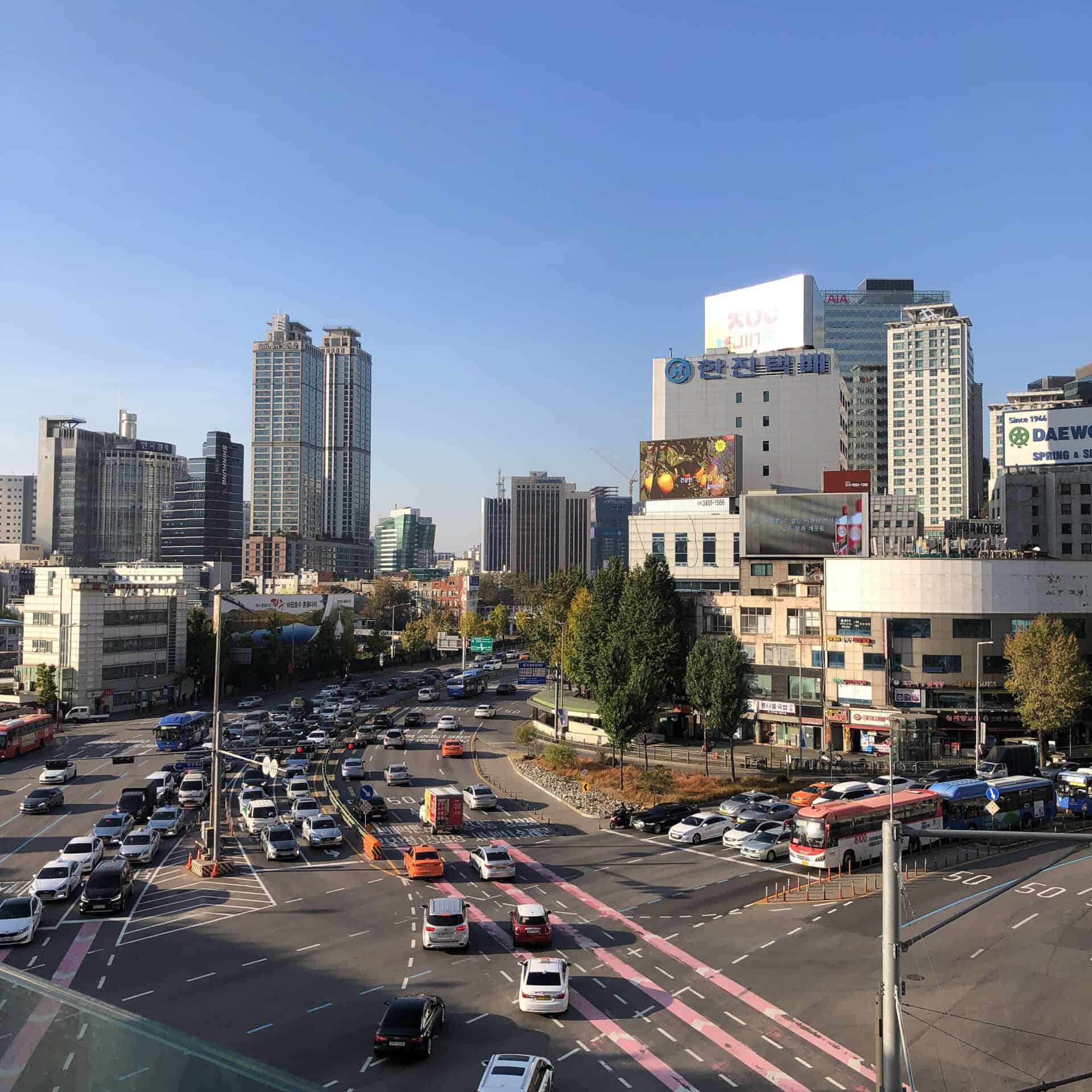 ソウルテラスから見たソウル駅周辺の景色