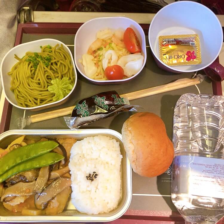 タイ航空の機内食10選！エコノミー・ビジネスクラス別に解説【2024年版】 | マイルの覇王｜陸マイラーと旅ブロガー