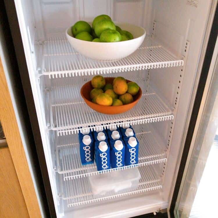 ジム内にある冷蔵庫