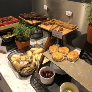 スコーンやカップケーキ