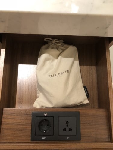 ヘアドライヤー