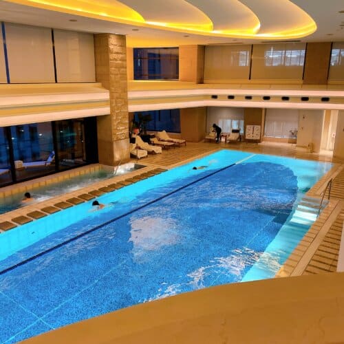 プールエリア全体の様子