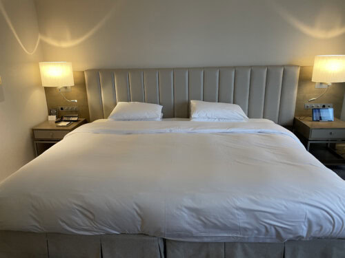 キングサイズのベッド