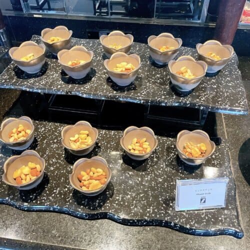 ミックスナッツ