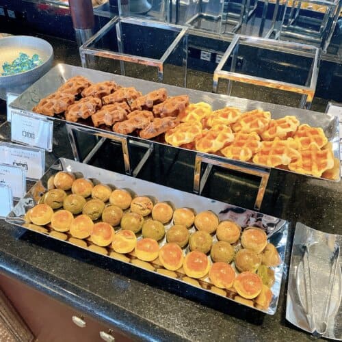 ワッフルやスコーン