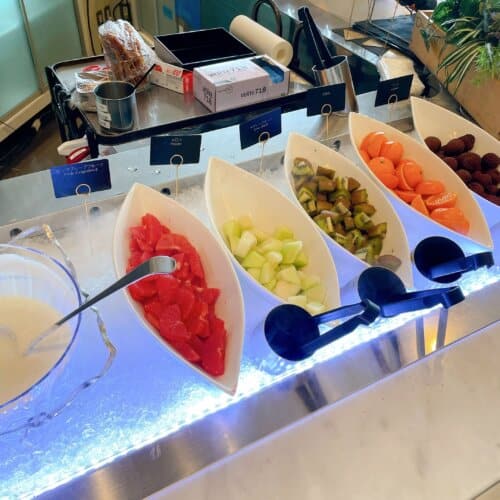 フルーツコーナー