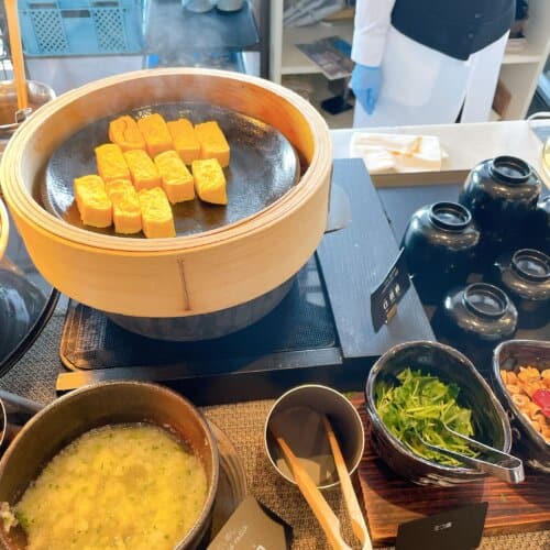 だし巻き卵や味噌汁