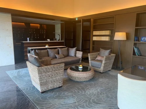 ライブラリーラウンジ全体の様子