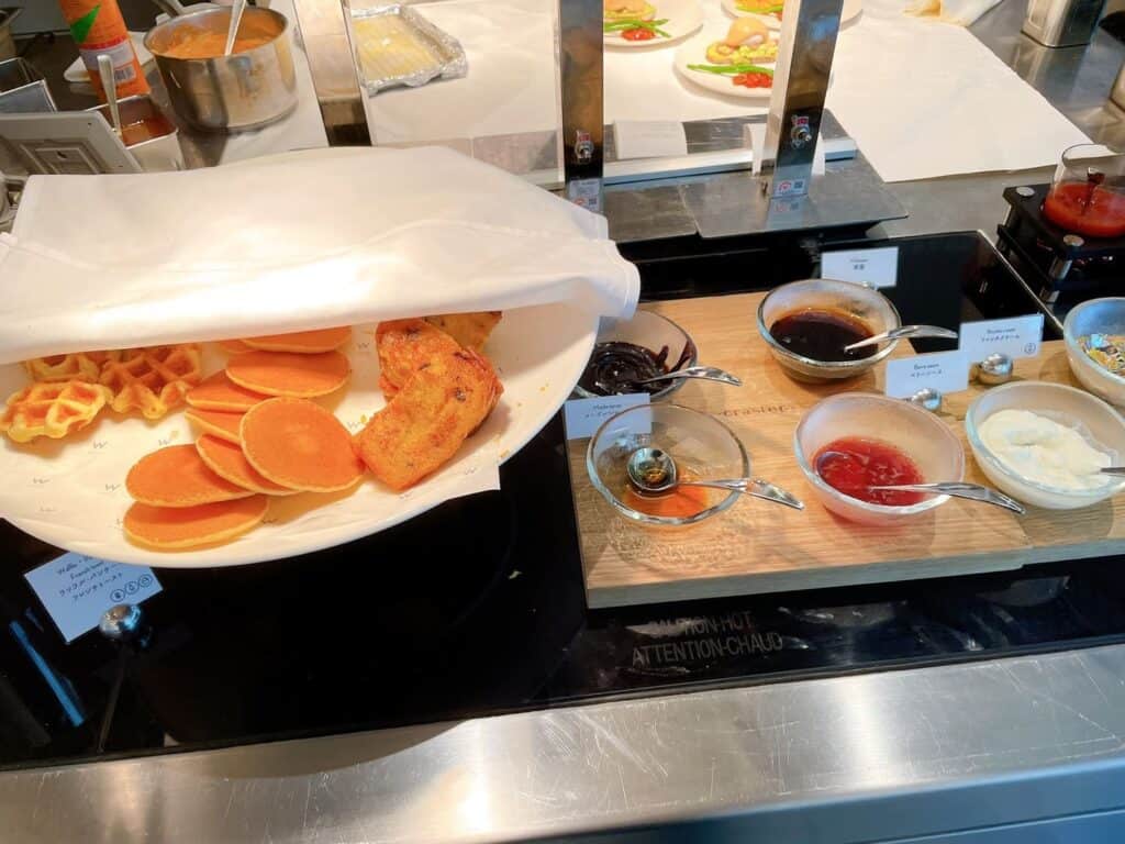 ミニサイズのパンケーキやフレンチトースト