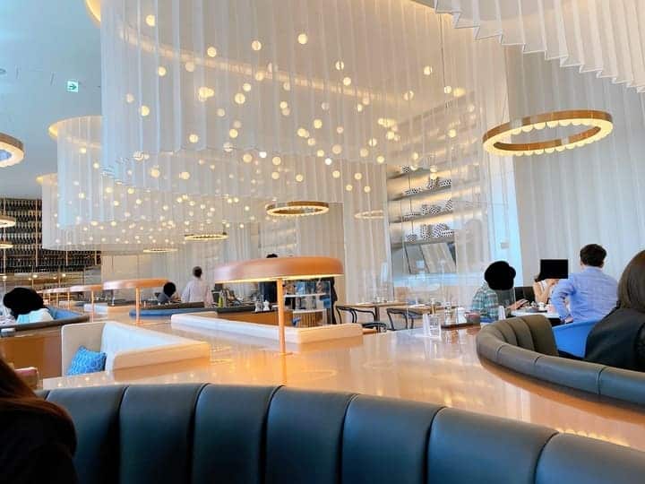 レストラン内のインテリア