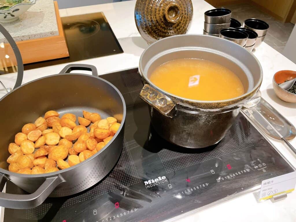 ローストポテトコンフィと味噌汁