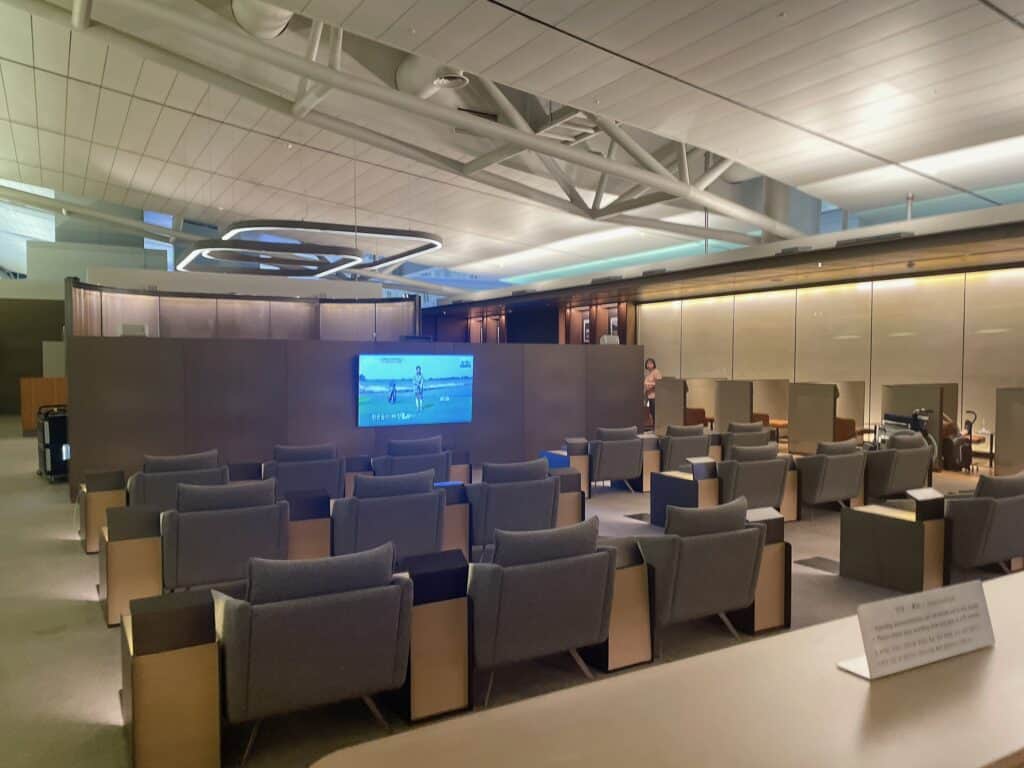 アシアナビジネスクラスラウンジセントラルのソファ席