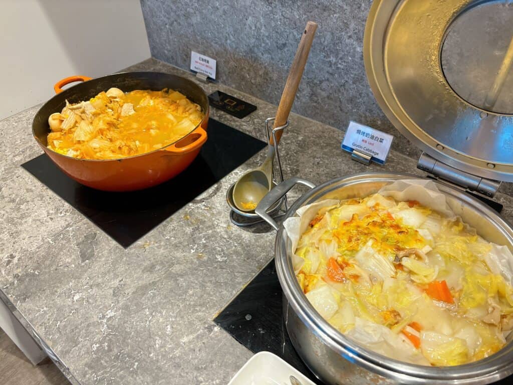 中華風のスープやキャベツグラタン