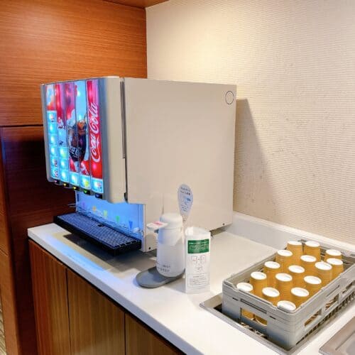 ソフトドリンクマシーン