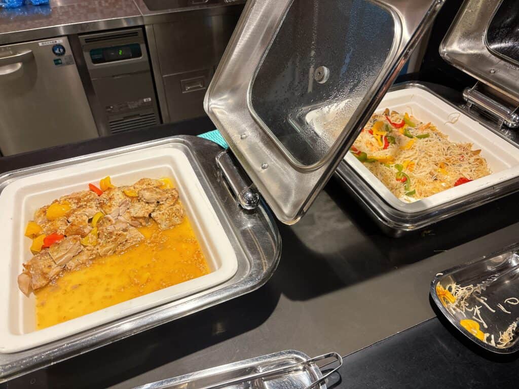 ホットミールコーナー