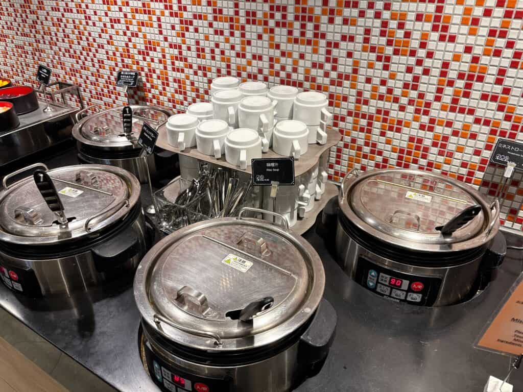 玉子スープ、スパイスカレー