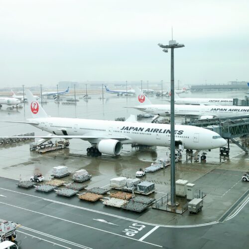 JALボーイング777の機材