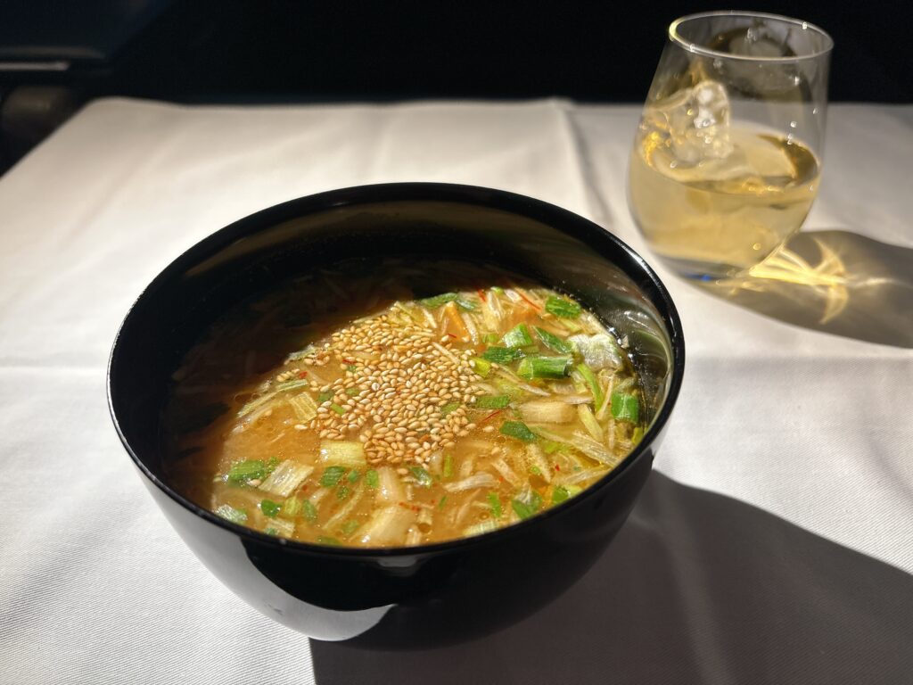 ANA オリジナル ～恵みの北海道～ 濃厚ねぎ味噌ラーメン