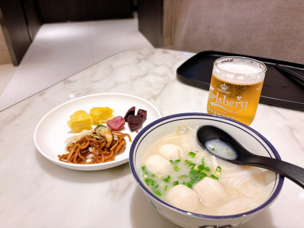 香港国際空港のプライオリティパスラウンジ