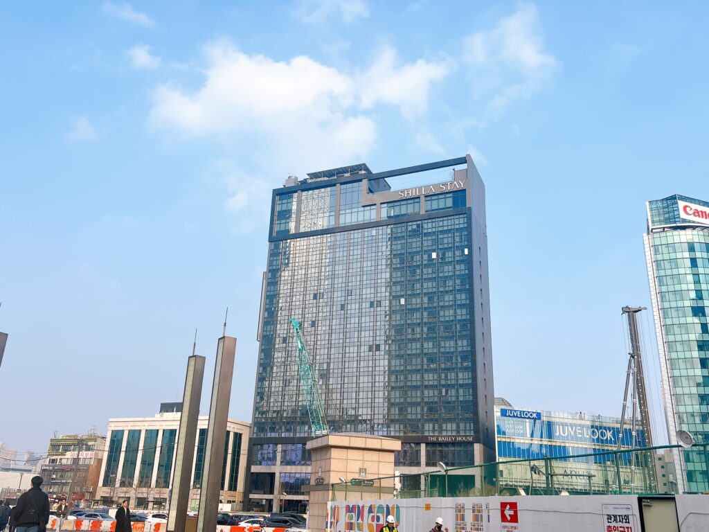 新羅ステイサムソンの外観